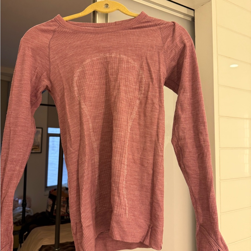 lululemon athletica Long Sleeve Top
